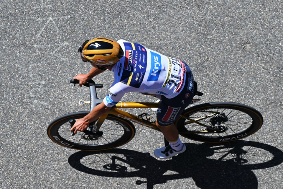 A fast and nervous day ahead of the Pyrenees