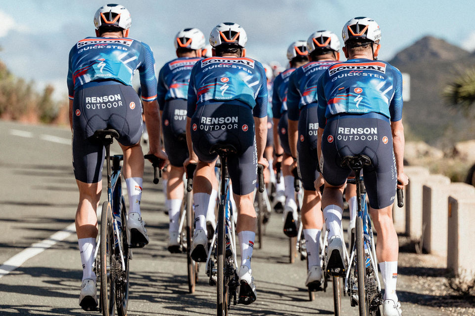 Soudal Quick-Step voegt ervaring toe en stelt stabiliteit veilig in performance team