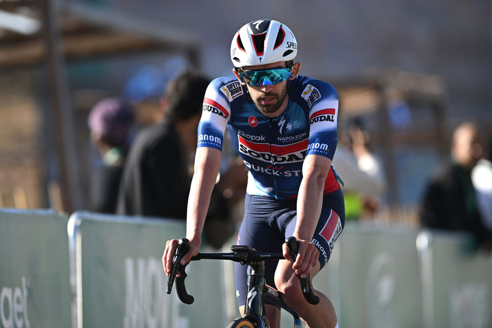 AlUla Tour: lastige aankomst bergop herschikt klassement